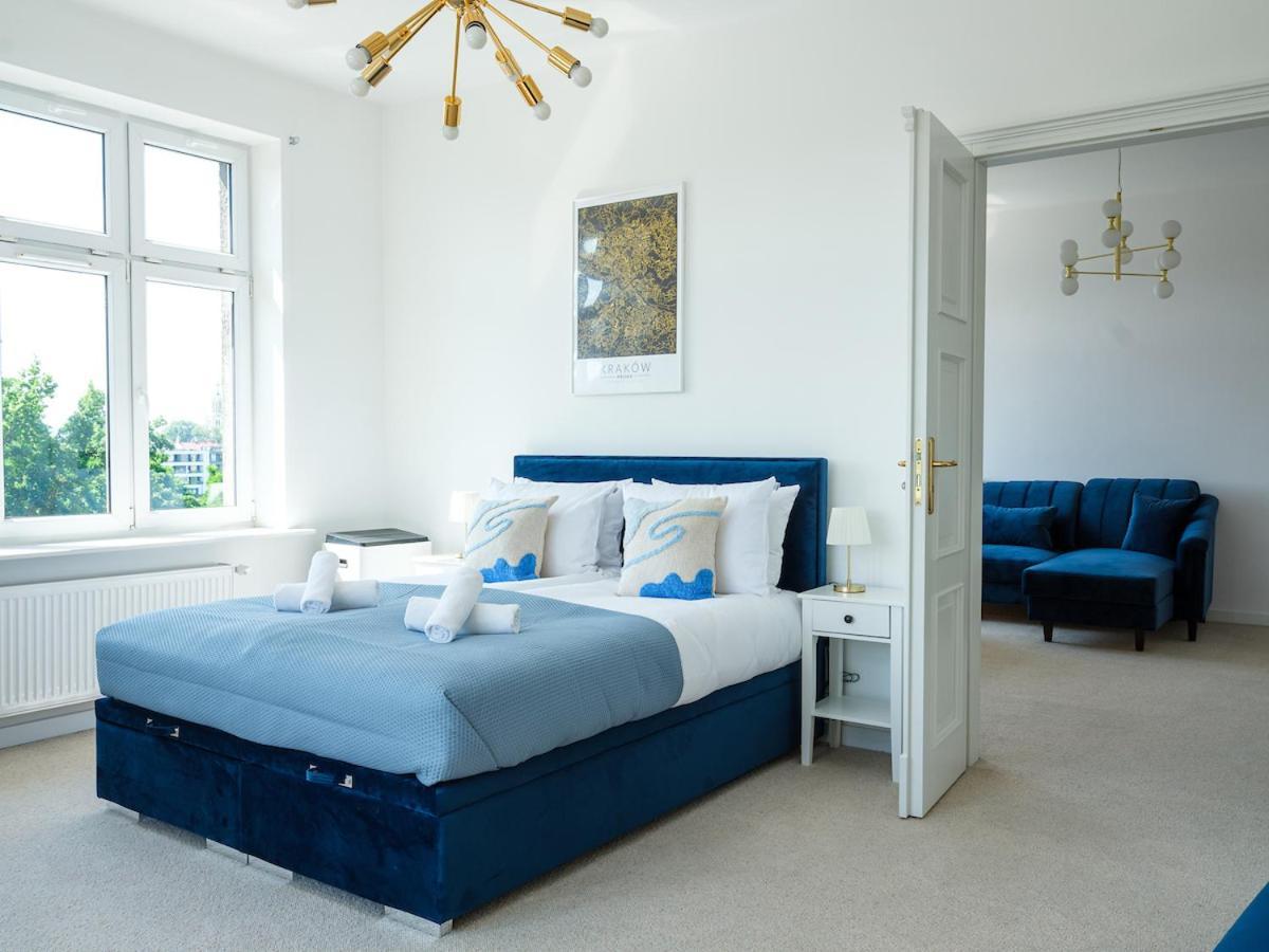 Tyzenhauz Apartments Wawel Krakow Luaran gambar